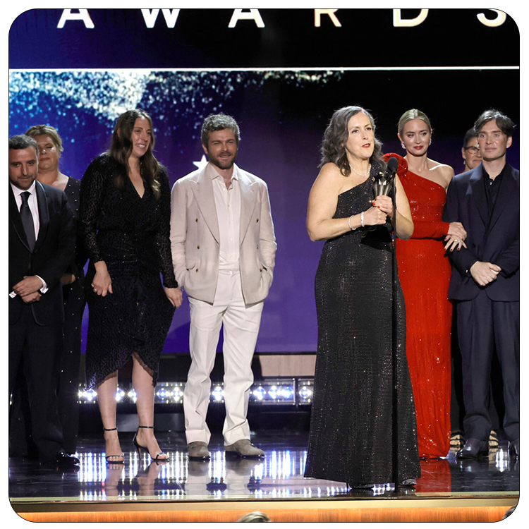 Media, Critics & Popular Awards